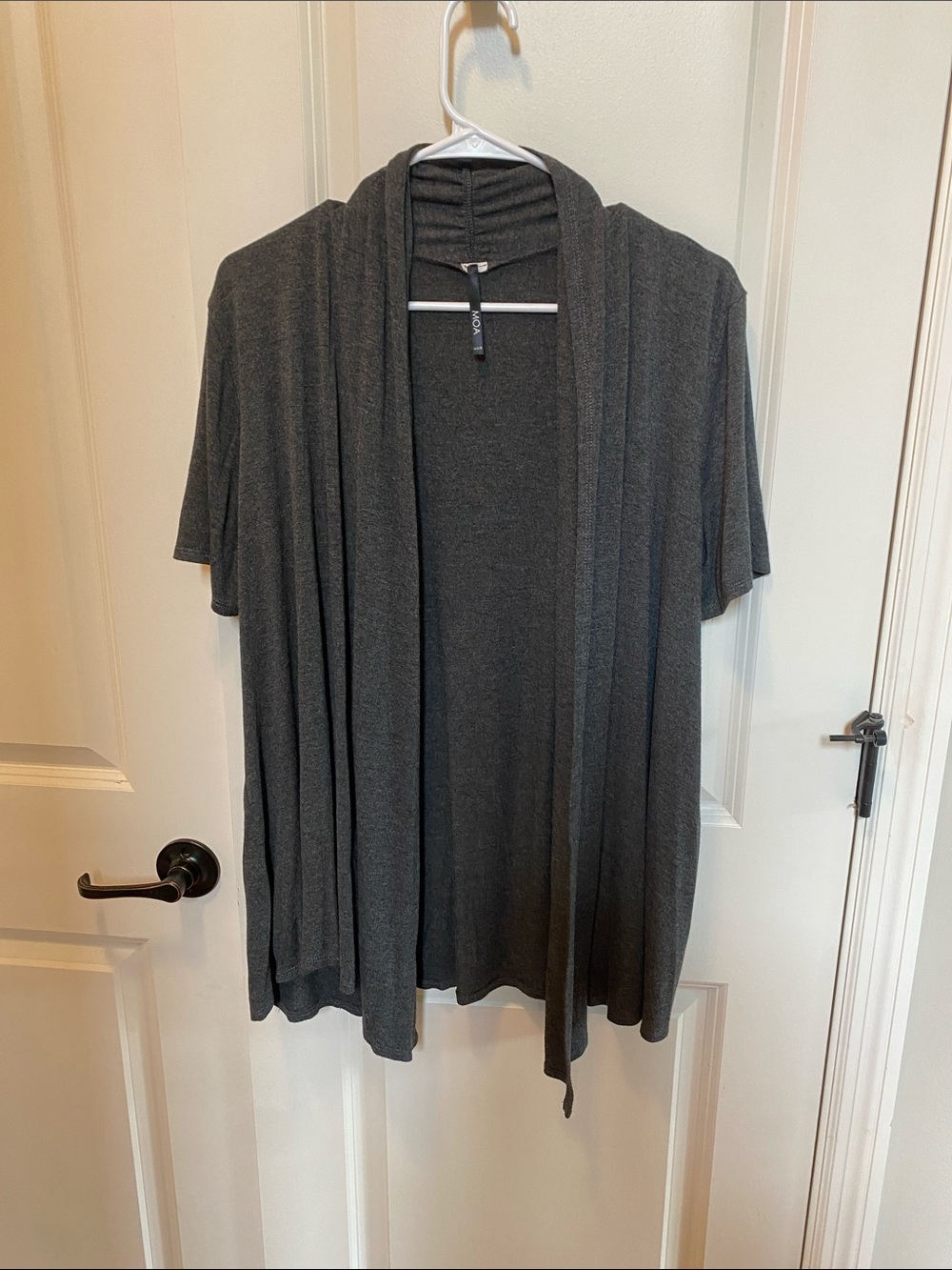 Moa Dark Gray Short-Sleeve Open-Front Cardigan
